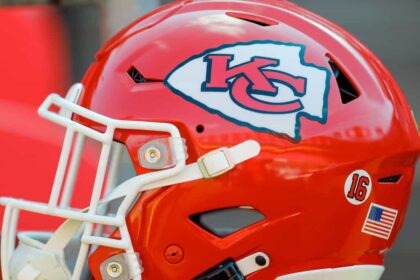 Chiefs Veteran Claps Back At People Talking About Him