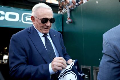 Analyst Makes A Bold Prediction About Jerry Jones’ Future