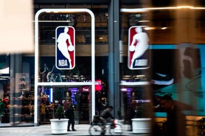 Analyst Says 1 Team Is Putting The NBA On Notice