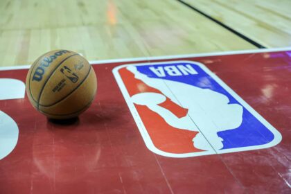 Odds Show A Clear Favorite To Win NBA 3-Point Contest