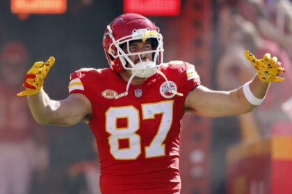 Former Player Details How To Stop Travis Kelce